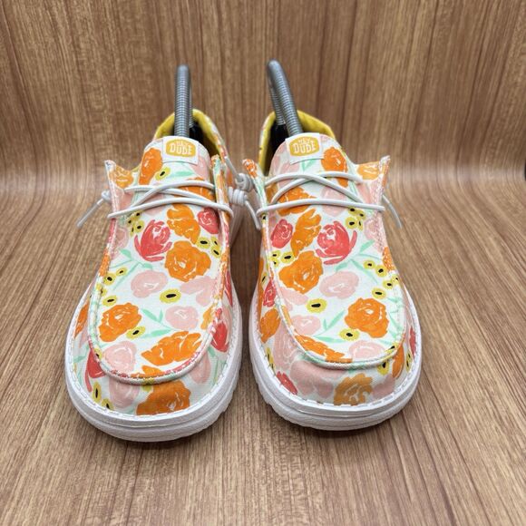 Hey Dude Wendy Watercolor Floral Petal Pink Multi Women’s Size 8 Sneakers - Picture 2 of 8